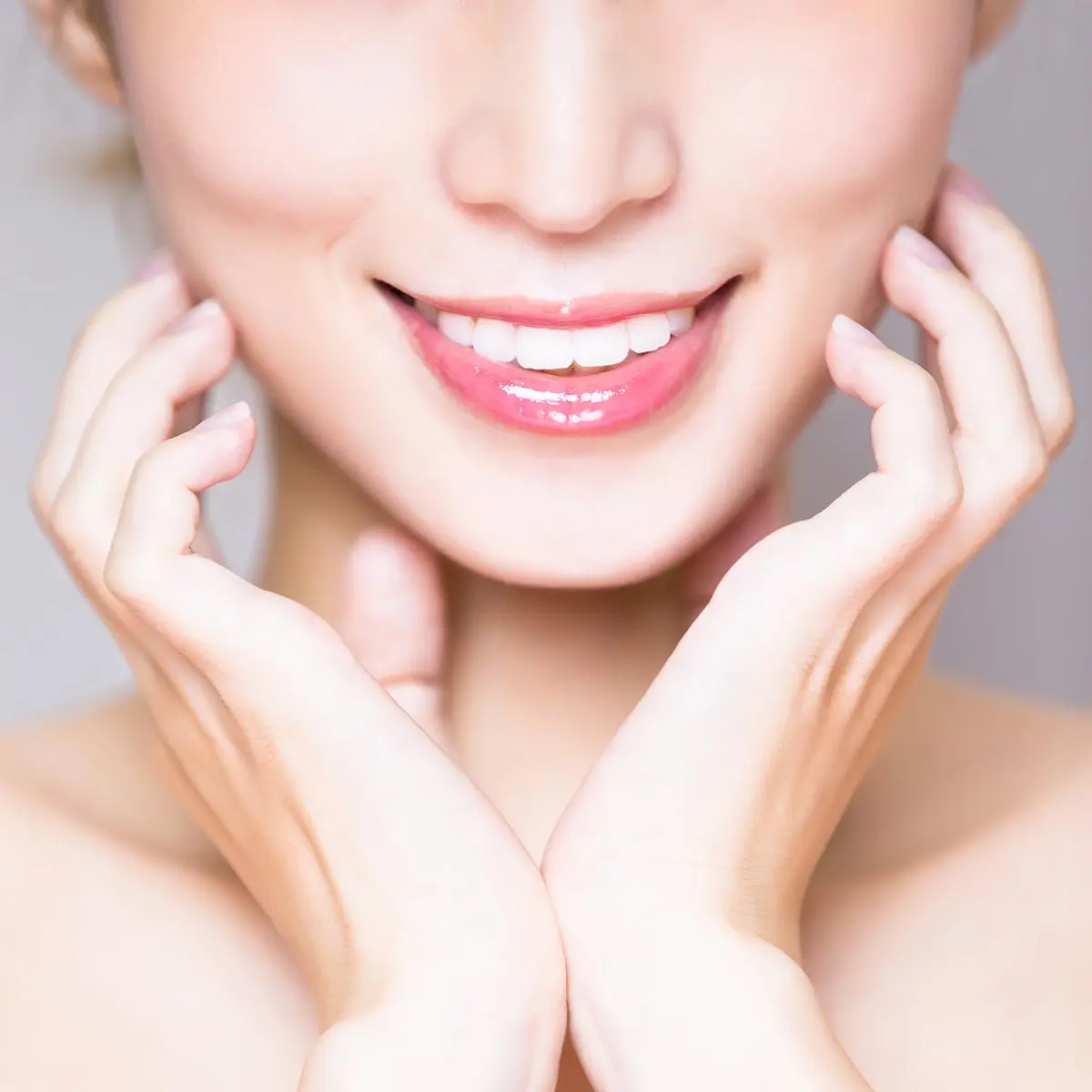 Facial Slimming and Botox for Masseter Muscle, Botox for Bruxism Teeth Grinding. Your Cosmetic Surgeon in Berlin