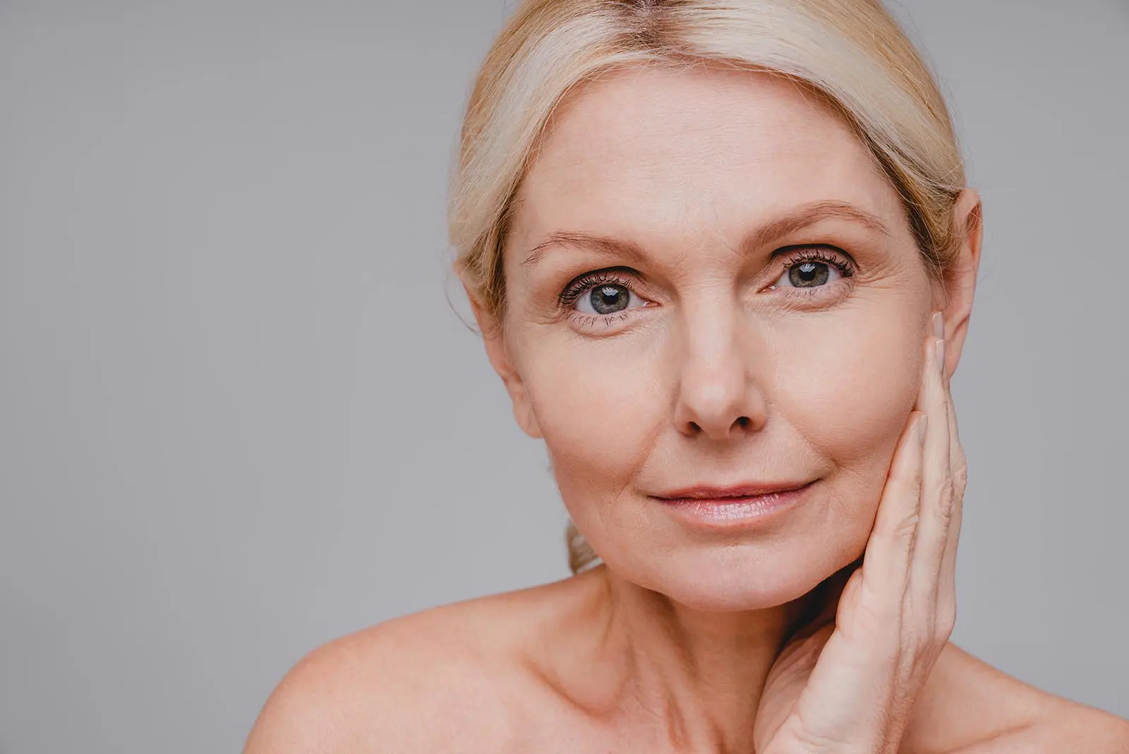 Lifting viso e collo, Facelift Berlino, Facelifting completo / parziale, Metodo delicato per il lifting del viso, Lifting della pelle
