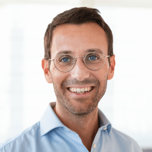 Dr. Andrea Caletti - Plastischer Schönheitschirurg