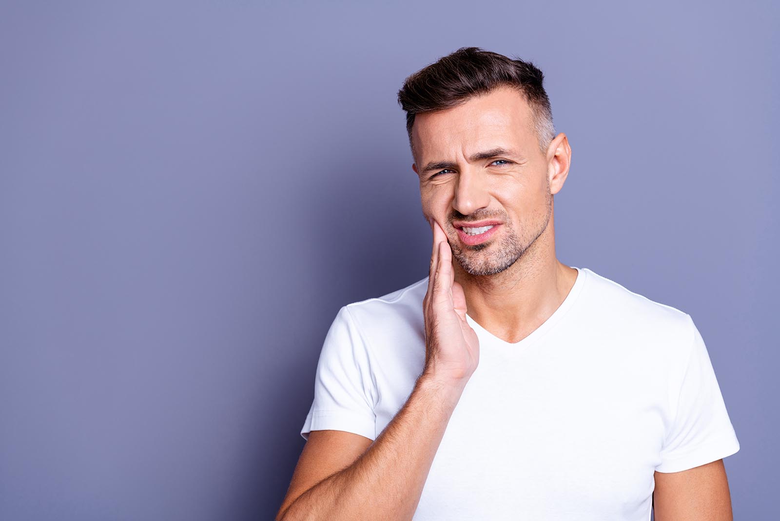Behandlung gegen Zähneknirschen ( Bruxismus) mit Botox- Caletti Berlin